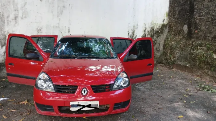 Renault Clio Hi-flex 1.0 16V 5P 2012