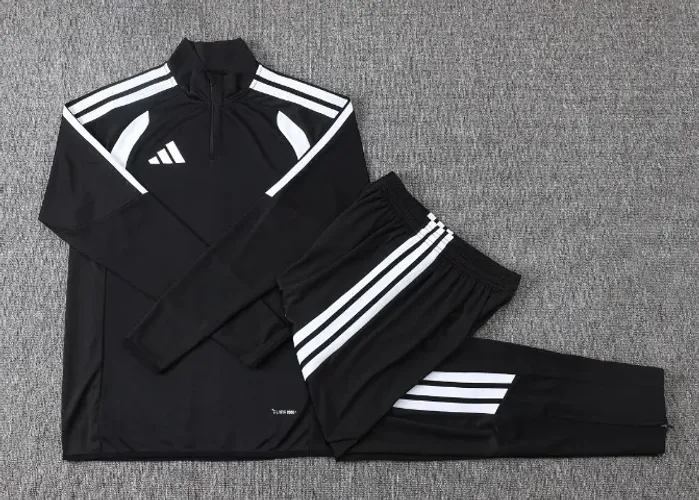 Conjunto TrackSuit - Adidas (G)