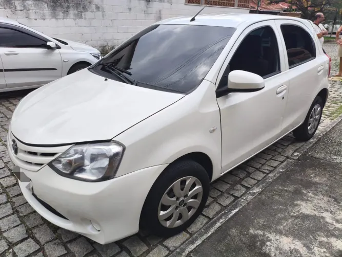 Fiat Uno Mille Celeb/celeb.econ 1.0 F.flex 4P 2009