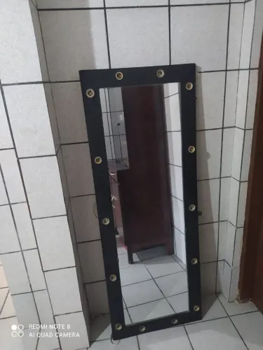 Espelho para estúdio e vestuário