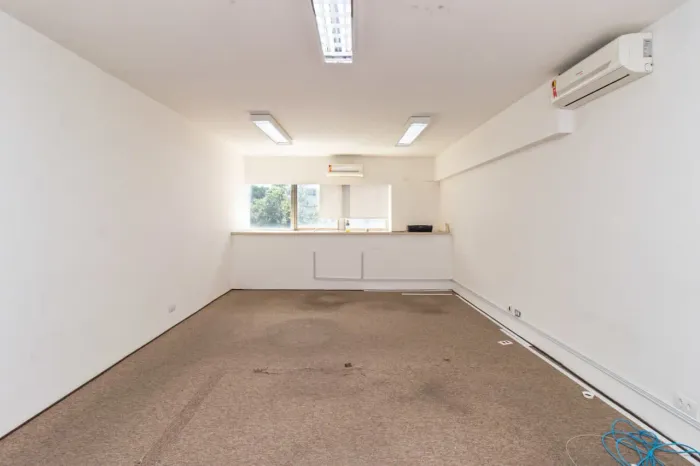 Sala comercial na Avenida Angélica, 1814 - 704 80 m²