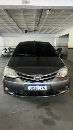Toyota Etios XLS Sedan 1.5 Flex 16V 4P Mec. 2014
