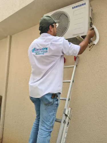 Instalação de ar condicionado limpeza e higienização 