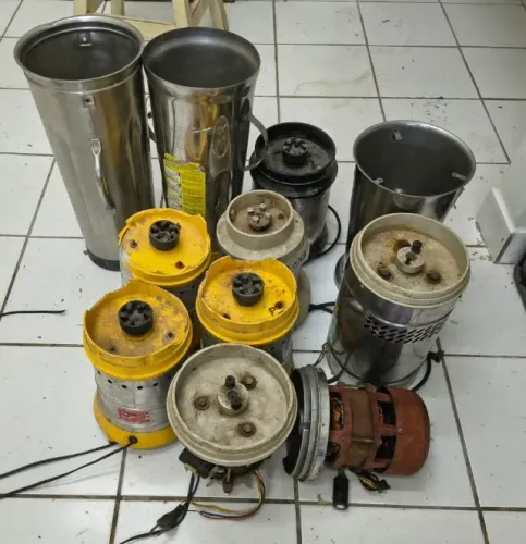 Liquidificadores industriais para retirar peças