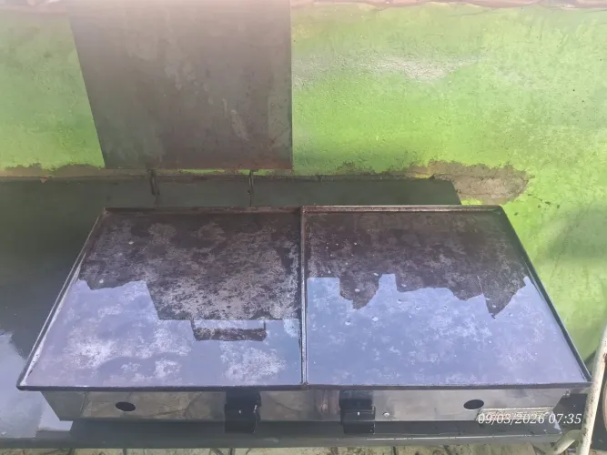 Chapa de sanduíche 2x30x30 OPORTUNIDADE ÚNICA DE 399,00 POR 249,00 A+ em conta anúncio.