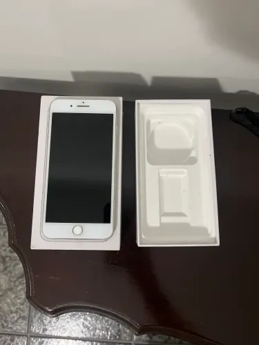 IPHONE 8 PLUS