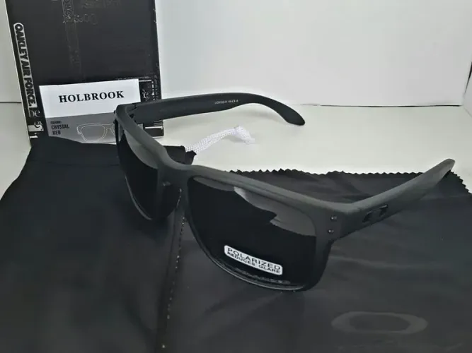 Óculos oakley holbrook polarizados