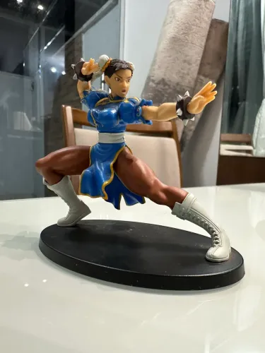 Miniatura Coleção Street Fighter: Chun-Li - Edição 02 - Planeta Deagostini