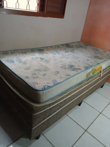 Cama Solteiro + Colchão (Usado)