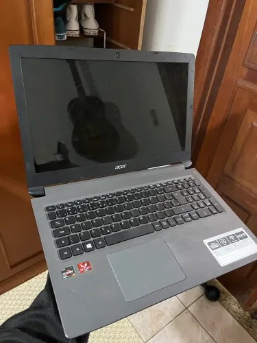 Notebook Acer Aspire 3 + SSD 240GB WD green