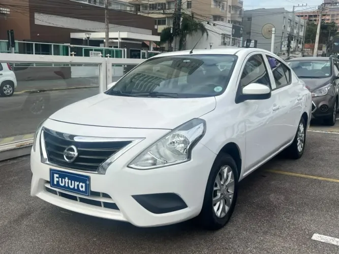 Nissan Versa S 1.0 12V Flexstart 4P Mec. 2017