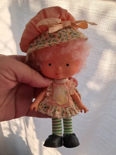 Boneca Moranguinho Pesseguinho Estrela 1986