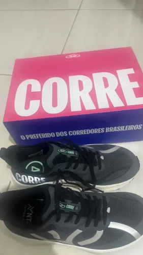 Tênis corre 4
