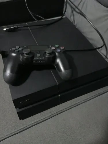 PS4 Fat 500gb com controle e hd externo