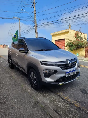 Renault Kwid Outsider 1.0 Flex 12V 5P Mec. 2026