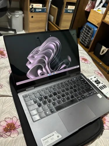 Galaxy book 3 13.3 16gb