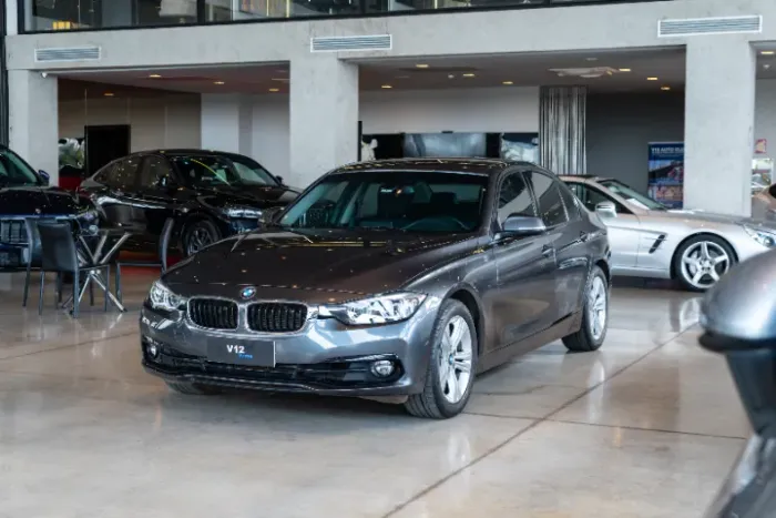 BMW 320I A Modern/sport TB 2.0/a.flex 16V 4P 2018