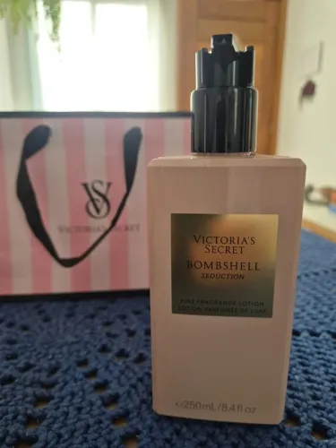 Loção hidratante Bombshell Seduction by Victoria's Secret 