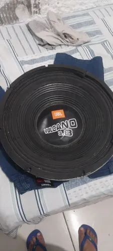 Alto falante Vulcano 3.8 e MH 420 taramps