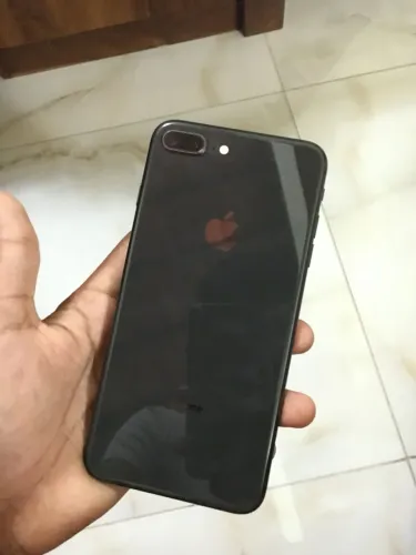 iPhone 8 Plus Preto - Conservação Excelente | Preço a Combinar
