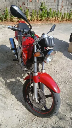 Twister 250 muito bem conservada 