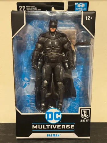 boneco do Batman da linha DC Multiverse - McFarlane Toys