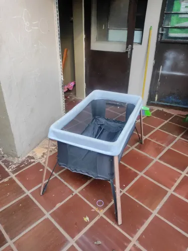 Berço retrátil