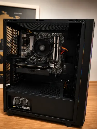 PC Gamer Ryzen 7 5700G + RX 550 4GB