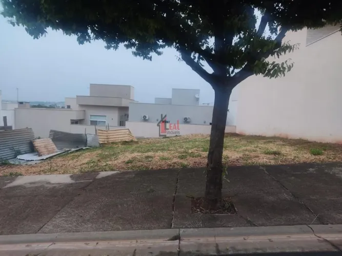 Terreno em Condomínio para Venda em Presidente Prudente, CONDOMÍNIO RESIDENCIAL PORTO SEGU