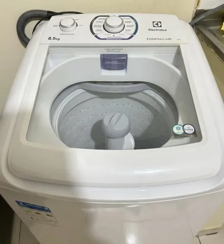 Máquina de Lavar Electrolux 8,5kg (LES09) - Muito Conservada e Funcionando Tudo