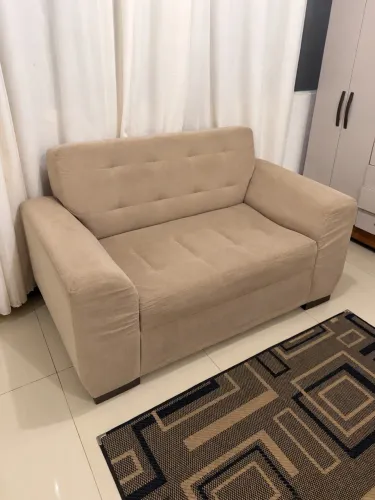 Sofá 2 lugares 