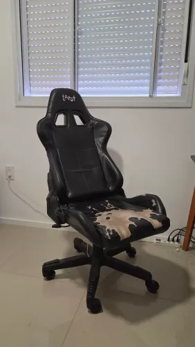 Cadeira gamer para restaurar