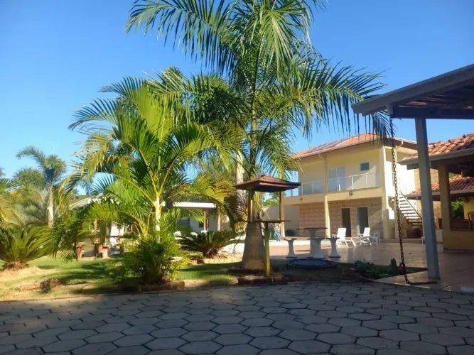 Chácara com 4 dormitórios à venda, 3000 m² por R$ 1.200.000 - Area Rural - Itapira/SP