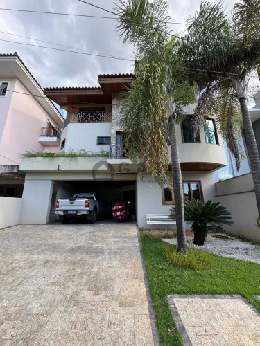 Casa em Condomínio no Granja Olga I em Sorocaba-SP: 3 Quartos, 1 Suíte, 2 Salas, 3 Banheir