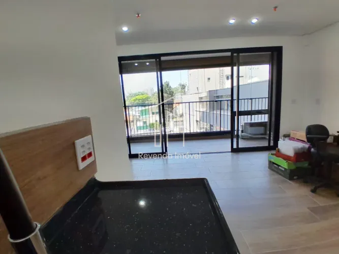 Locação Comercial na Cidade de São Paulo-SP, Butantã: Sala Pronta de 42m² com WC, Copa, Ar