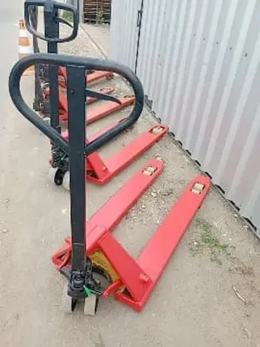 PALETEIRAS, transpalleteiras, transpaleteira manual, palleteira,