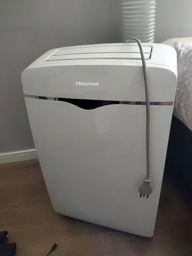 2 aparelhos Ar condicionado portátil Hisense 12mil BTUs com nota fiscal ,valor por unidade