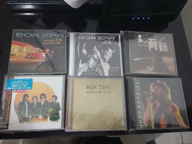 Lote cds banda Bon Jovi