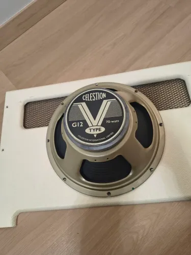 Celestion V Type 16 Ohms 12 Pol