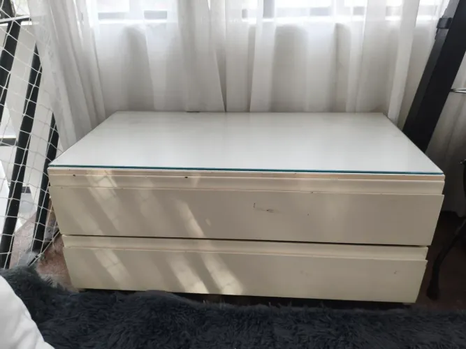 Mesa de cabeceira