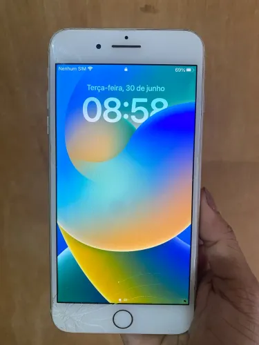 IPHONE 8 PLUS