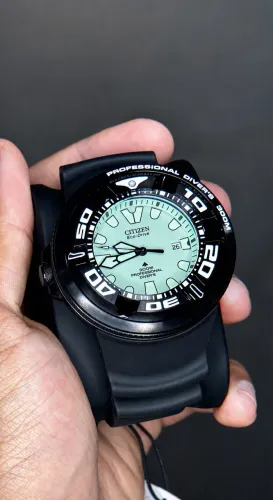 CITIZEN Promaster Green Dial Men's Watch Item No. BJ8055-04X - Novo e sem uso