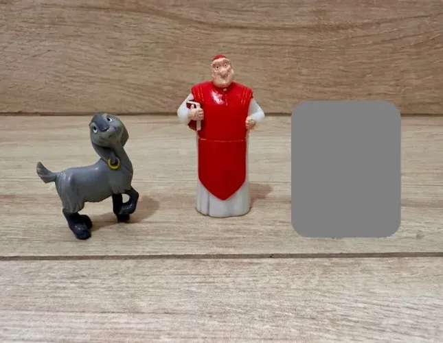 Kit 02 Nestlé Magic O Corcunda de Notre Dame