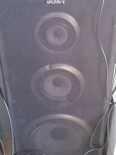 Par caixas de som sony