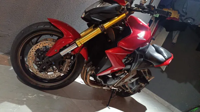 Vendo CB 1000R 
