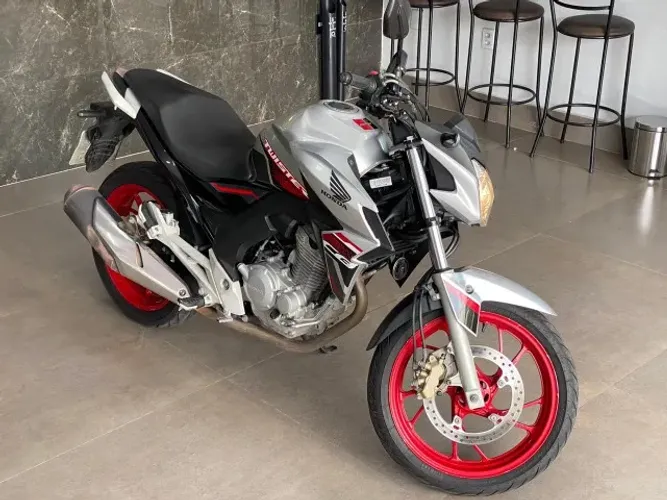 Honda CB Twister 250cc 2021