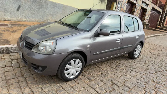 Renault Clio Auth. /air Hi-flex 1.6 16V 5P 2008
