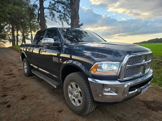 Ram 2500 Laramie 6.7 TDI CD 4X4 Diesel 2017