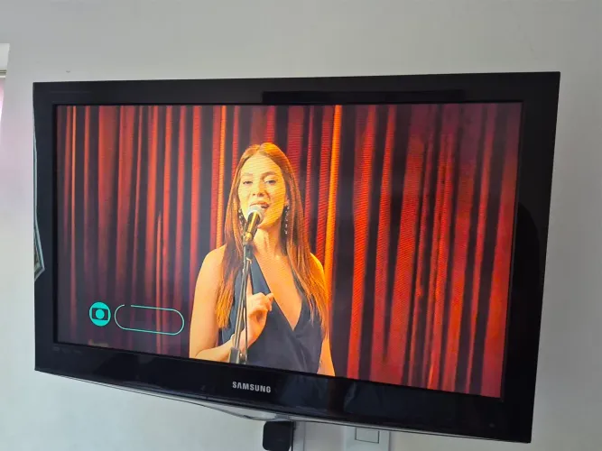 TV Samsung 32 Pol + Chromecast Google