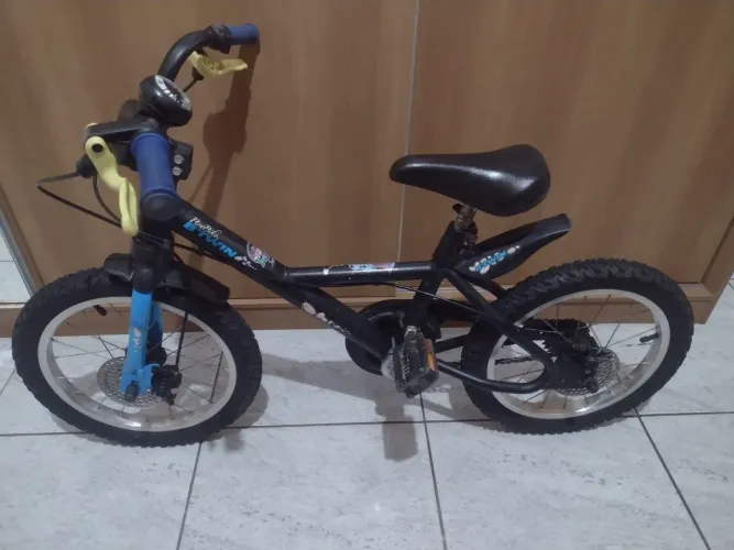 Vendo bicicleta infantil aro 16